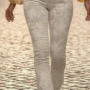 Liverpool Cream Flare Women's ankle crop Jeans Biscuit Tan Tie Dye NWT